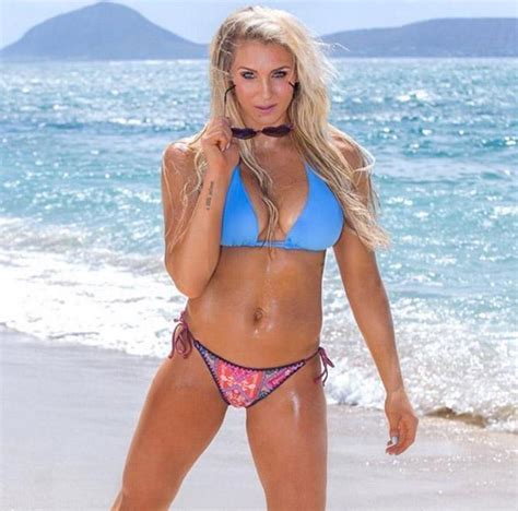 Wwes Queen Charlotte Flair Posts Multiple Breathtaking Lingerie Photos