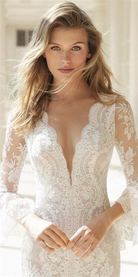 27 Fantasy Wedding Dresses From Top Europe Designers Wedding Dresses Guide Fantasy Wedding
