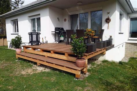 Gemütliche Terrassen Zur Erholung Vom Steirischen Holzbau Meister