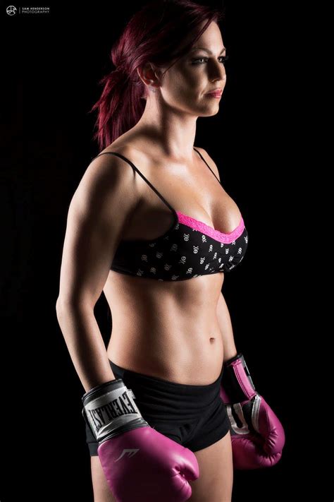 Tw Pornstars Fightbabe Twitter Gorgeous Fighter Sarah Brooke Will Be Here April 14 Get 4