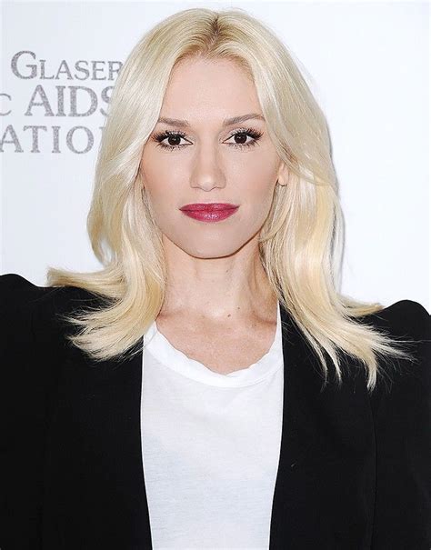 35 Pics Of Celebs With Honey Blonde Hair That Are Too Good To Ignore Gwen Stefani Hair Honey