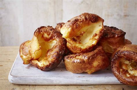 Yorkshire Pudding Recipe Sunday Roast Recipes Tesco Real Food