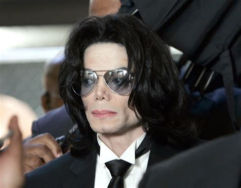 Michael Jacksons Nose Was Reportedly Missing From His Face At The Time