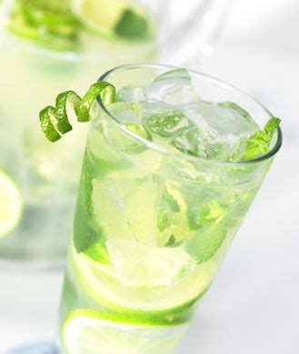 11 Drinks for a Healthy Happy Hour | Healthy cocktail recipes, Healthy alcoholic drinks, Healthy ...