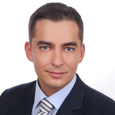 Finden sie das passende finanzprodukt oder lassen sie sich beraten. Elvis Milojevic - Risk Analyst - Deutsche Bank AG | XING