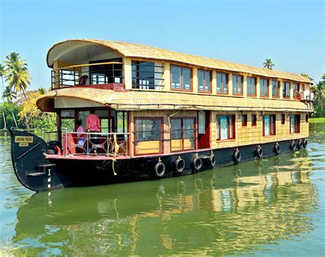 Exotica Cruises Kerala Luxury Houseboat Houseboat In Alleppey