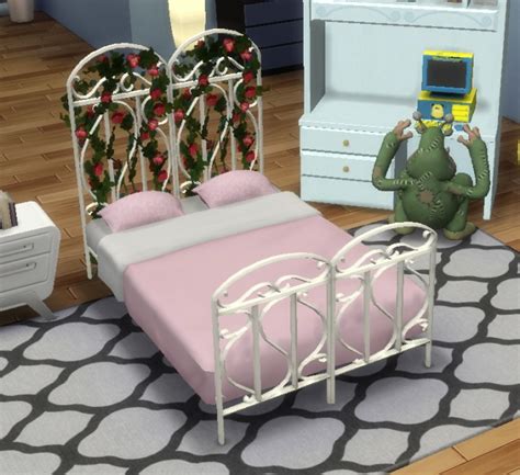 Synthetic Iron Trellis Bed By Biguglyhag At Simsworkshop Sims 4 Updates