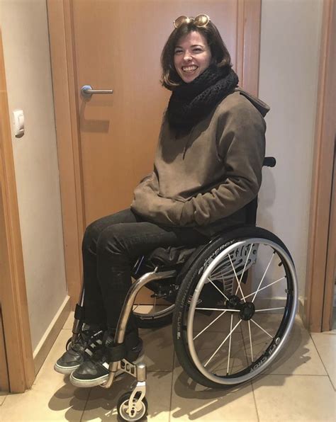 Pin By Mac Man On Paraplegic Women Wheelchair Fashion Wheelchair