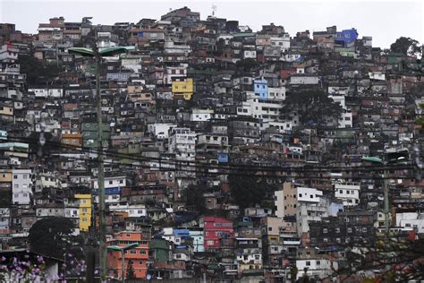 What Is A Favela 5 Things To Know About Rios Slums Slums Rio