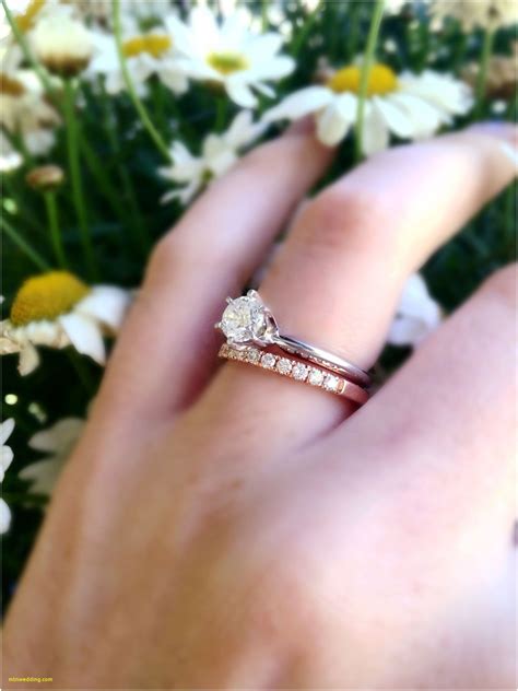 Discover one of the largest selections of flawlessly handcrafted engagement rings. Clean How Do Engagement and Wedding Rings Work | Wedding ...