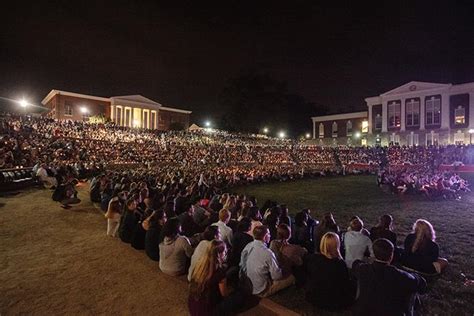 ‘bring Hannah Home Candlelight Vigil Draws Thousands In Uva