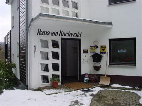 In goslars einziger und selbstproduzierender gasthausbrauerei trifft traditionelle handwerkskunst auf geschichtsträchtiges ambiente und regionale küche. ""Haus am Hochwald" in Goslar-Hahnenklee" Hotel Haus am ...