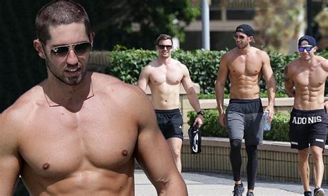 The Bachelorettes Rhys Dale And Tommy Display Their Muscles In Brisbane