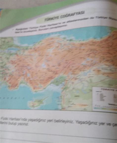 Aşağıdaki Türkiye fiziki haritasını ve atlasları mızda da Türkiye yi