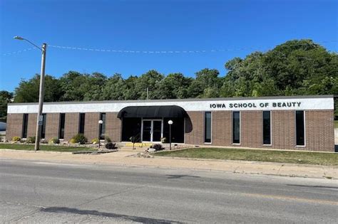 Iowa School Of Beauty To Close Ottumwa Campus In August News