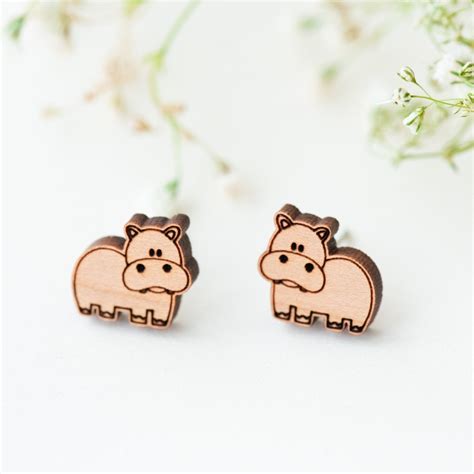 Hippo Cherry Wood Stud Earrings El10044 Robin Valley Official Store