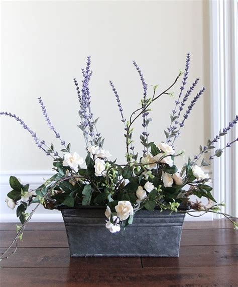Floral wet foam heart frame florist fresh flowers funeral. DIY Boxwood Flower Box Wreath For Spring! | Less Than ...