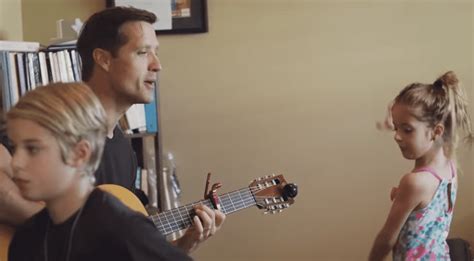 Walker Hayes Personal New Video Features His Wife And Six Kids