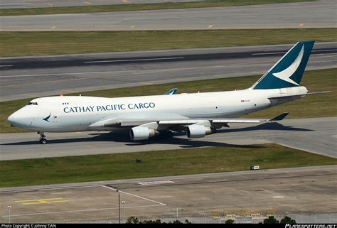 B Lif Cathay Pacific Boeing Erf Photo By Johnny Tian Id