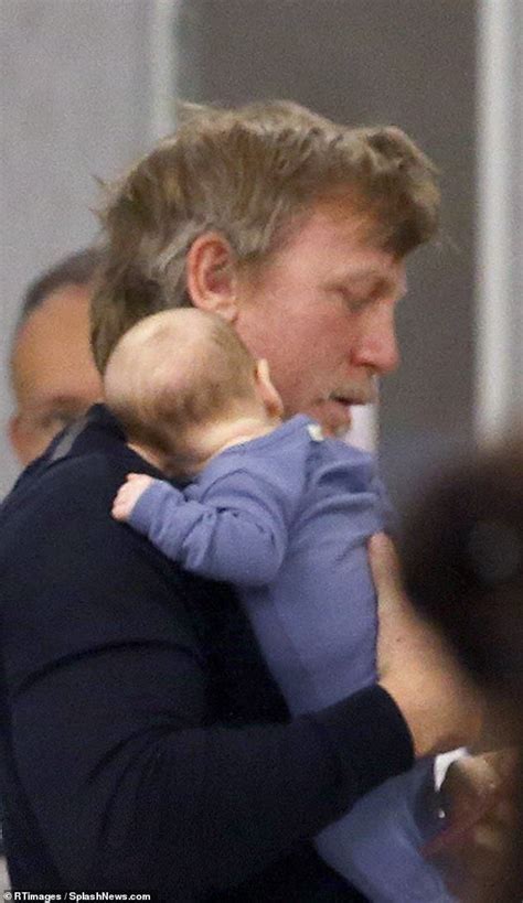 Daniel Craig Looks Shaken Six Weeks After The Birth Of His Daughter