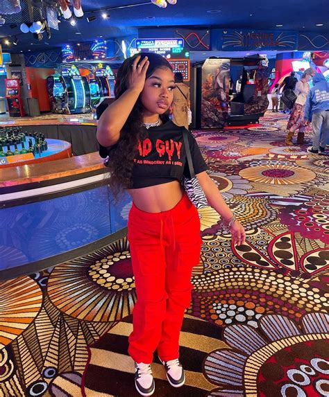 Trinity Aniyah 🦋 On Instagram “214 In The 702” In 2021 Swag Outfits For Girls Black Girl