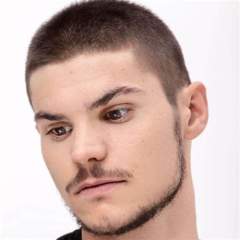 We did not find results for: Tagli capelli uomo inverno 2020: tutte le tendenze - Beautydea