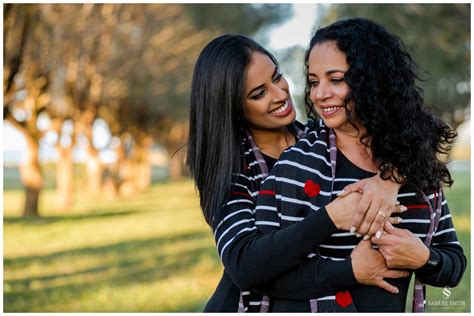 Amor de mãe é uma telenovela brasileira produzida e exibida em duas partes pela rede globo, sendo a sua primeira exibição de 25 de novembro de 2019 a 21 de março de 2020, substituindo a dona do pedaço. Ensaio Fotográfico Mãe e Filha | Laguna SC - Samuel Smith