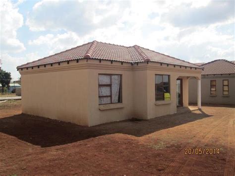 A wide range of international property to buy in gauteng, south africa with primelocation. 3 Bedroom House for sale in Soshanguve - Ugange Street ...
