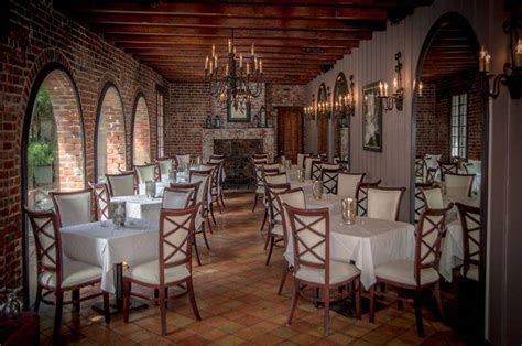 Broussards Restaurant And Courtyard Wedding Venue New Orleans Louisiana