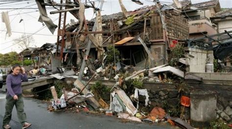Au moins 384 victimes sont à déplorer en indonésie après le tremblement de terre qui a déclenché un tsunami. Protocole 2030: Un fort tremblement de terre au Japon provoque des mouvements dans les bâtiments