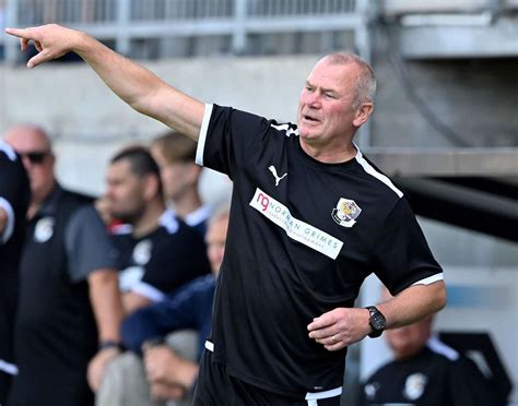 former dartford boss alan dowson bears no grudges over his dismissal but says abusive message