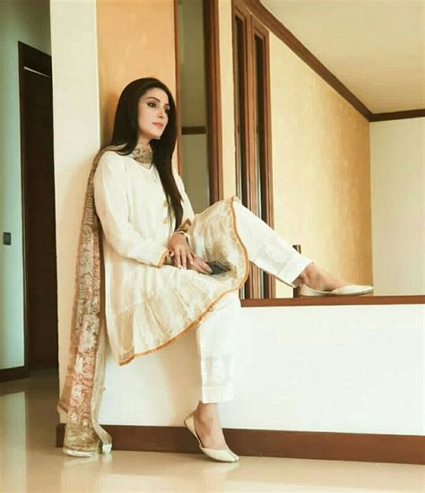 Ayeza Khan Pakistani Dresses Casual Ayeza Khan Dresses Pakistani