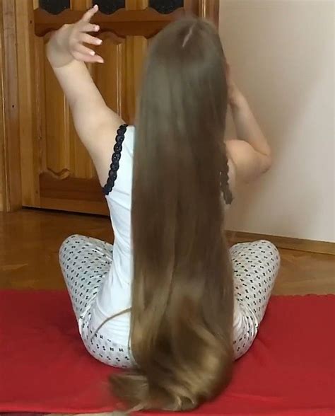 VIDEO Anastasia S Floor Show RealRapunzels Long Hair Styles Beautiful Long Hair Long
