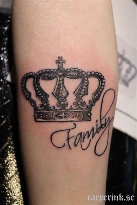 You will notice many of the crown tattoos are small. #Family #Crown #Tattoo ...but add something different ...