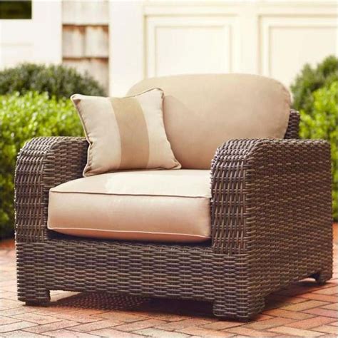 Well known for its superior quality and timeless design, outdoor seating, tables and accessories made by brown jordan are often replicated but never duplicated. Brown Jordan's Northshore Patio Lounge Chair is carefully ...
