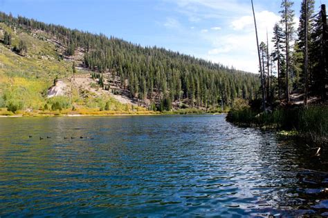 Best Mammoth Lakes Hikes For All Hiking Levels California Crossroads