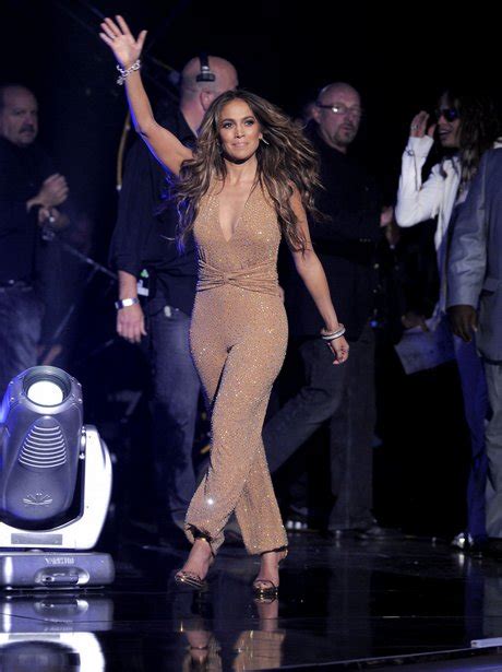 Jennifer Lopez Performs On American Idol Jennifer Lopez On American