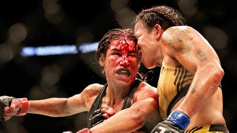 Julianna Peña pierde en una sangrienta pelea de la UFC con Amanda Nunes