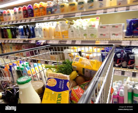 Supermarket German Food Shopping Trolly Groceries Display Shelves Hi