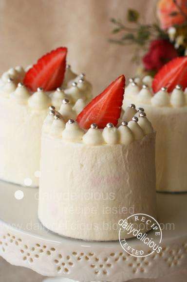 Japanese Strawberry Shortcake Soft Light Easy And Very Delicious