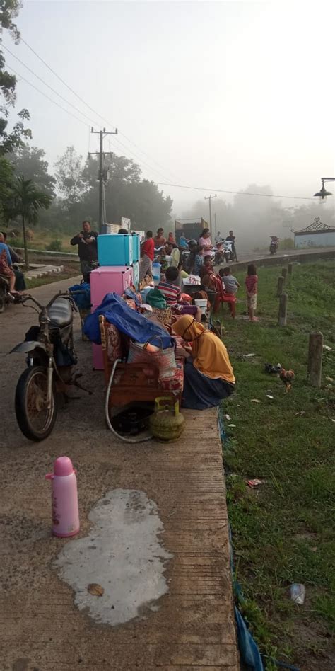 Sungai Way Besai Meluap Puluhan Rumah Warga Terendam Surya Sumatera