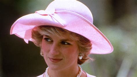 The Truth About Princess Diana's 'Honeymoon' Dress