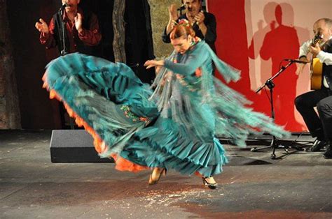 Aprendamos Flamenco Caracoles Flamenco Caracoles Bailaora