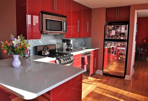 Kitchen fitter in kitchen fitters. Kitchen Fitter Cardiff - Kitchen Installation - The ...