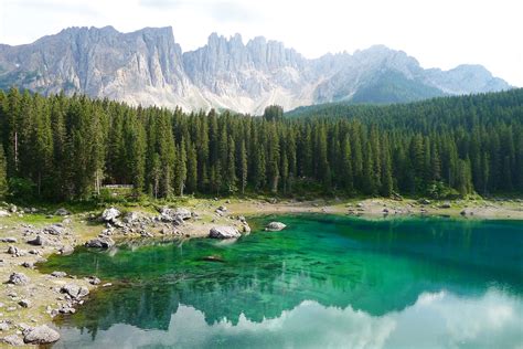 Tapeta Na Monitor Příroda Itálie Krásně Hory Jezero Lesy