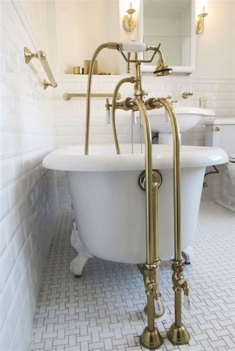In addition to global trends such as the pursuit of sustainability, the pandemic also influenced bathroom design in 2022. 14 Bathroom Design Trends For 2021 | Luxury Home ...