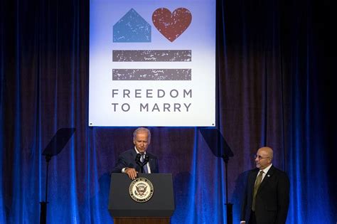 Its Goal Met Gay Marriage Advocacy Group Will Shut Down Wsj