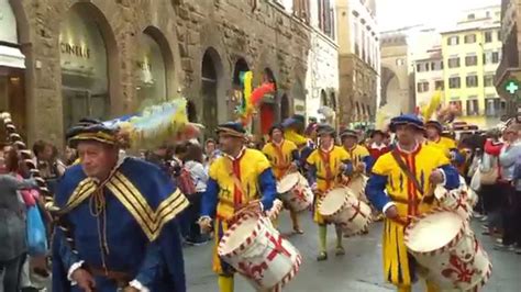 La vita del principe filippo, morto questa mattina all'età di 99 anni, può essere ha già fatto il giro del mondo la notizia della morte del principe filippo, duca di edimburgo, scomparso questa mattina. Cerimonia di commemorazione della morte di Filippo ...
