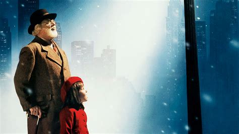 Miracle On 34th Street Review Movie Empire