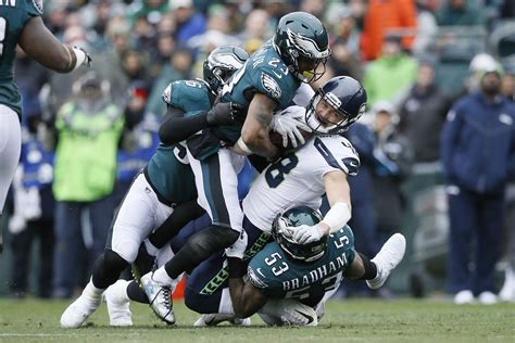 Comprehensive national football league news, scores, standings, fantasy games, rumors, and more Seattle Seahawks vs. Philadelphia Eagles FREE LIVE STREAM (1/5/20): Watch NFL Playoffs, NFC Wild ...